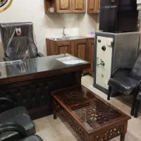 فروشِ زیرقیمتِ مغازه در بَر اصلیِ خیابانِ جعفری