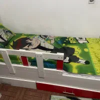 تخت و کمد کودک