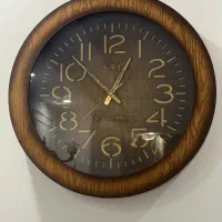 ساعت دیواری