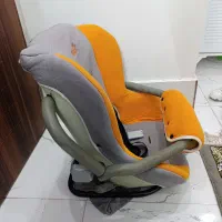 صندلی خودرو