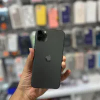 iphone 11pro max 256 در حد اکبند