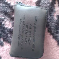 مقداری مدارک پیدا شده