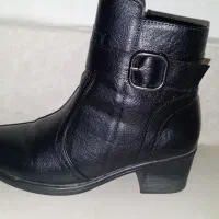 پوتین زنانه