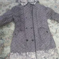 مانتو لیی‌کاپشن