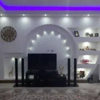 رهن  105متر واحد آپارتمان تک واحدی خاص|اجارهٔ آپارتمان|قم, دروازه چوبی|دیوار