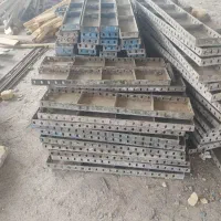 فروش فوری قالب فلزی ،لوله داربستی،جک فلزی ،بتونیر