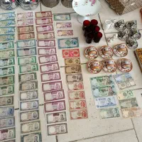 گلدان‌های قاجاری و چراغ نفتی|کلکسیون اشیاء عتیقه|قم, هفت تیر|دیوار