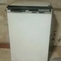 یخچال آزمایش