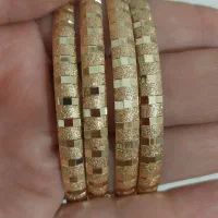 النگو طلا روس