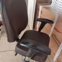 صندلی گردون جک داره اداری