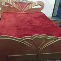 تخت خواب دونفره چوبی