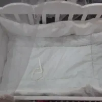 گهواره و تخت کنار مادر|تخت و سرویس خواب|شیراز, سعدیه شمالی|دیوار