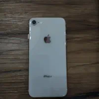 گوشی آیفون ۸