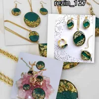 ساخت انواع زیورالات و تابلو های رزینی