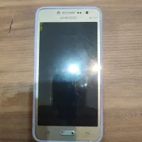 گوشی سامسونگ..