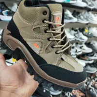 کفش جکس کوهنوردی مردانه و زنانه|کیف، کفش، کمربند|اصفهان, باتون|دیوار