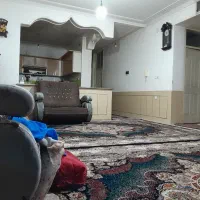 طبقه بالا ۲خواب درب از ساختمان شیک تخلیه فوری|اجارهٔ خانه و ویلا|شیراز, جانبازان|دیوار