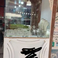 ویترین ام دی اف با شیشه ۱۰ میل