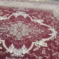 یو عدد قالی ۹ متری