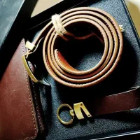 ست کیف و کمربند با سرکلیدی