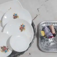 سرویس ملامین ۲۶ تکه کودک و ۴ عدد استکان و قندان