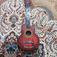 گیتار اسباب بازی