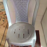 صندلی پلاستیکی