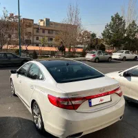 آزرا گرنجور مدل ۲۰۱۲ فول با رادار و ماساژور