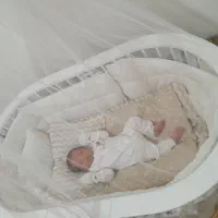 تخت گهواره ایی کنار تخت مادر|تخت و صندلی بچه|کیش, |دیوار