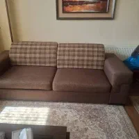 دو دست مبلمان تمیز و سالم|مبلمان خانگی و میز عسلی|شاهینشهر, شیخ بهایی|دیوار