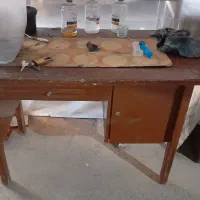۴تا میز مناسب کارگاه.