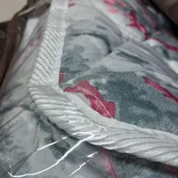 تشک مهمان شیک وبادوام پتو تشک پنبه ای بالشت|رختخواب، بالش، پتو|شیراز, شهرک گلها|دیوار