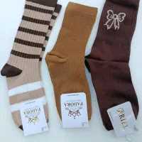 جوراب نیم ساق پاییزی