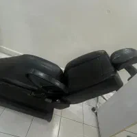 صندلی اصلاح|آرایشگاه و سالن‌های زیبایی|رشت, منظریه|دیوار