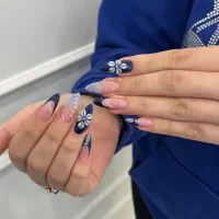 خدمات کاشت ناخن دارای مدرک از ترکیه