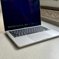 مک بوک پرو 2022 M2 - کاملا سالم و کم کار