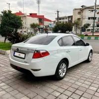 برلیانس ۳۳۰