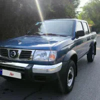 نیسان پیکاپ دوکابین