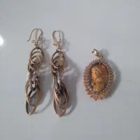 مقداری طلای دست دو