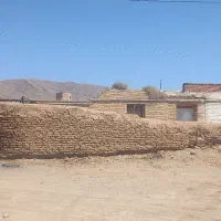 فروش زمین مسکونی ۲۱۲متری دارای اب ،برق،گاز