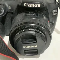 دوربین کانن به همراه لنز ۵۰فیکس