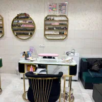 اجاره میز ناخن و نیازمند ناخنکارحرفه ای