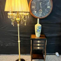 آباژور کنارسالنی کاکتوس