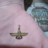 گردنبند|بدلیجات|مشهد, قائم|دیوار