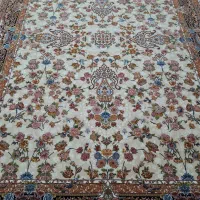 خریدارفرش ماشینی و دستبافت