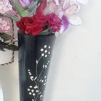 گل همراه با گلدون قیمت مناسب|گل مصنوعی|شهرکرد, |دیوار