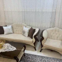 مبل کلاسیک 7 نفره با ناهار خوری 8 نفره و ویترین|مبلمان خانگی و میز عسلی|کرج, فاز ۴ مهرشهر|دیوار
