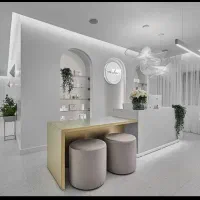 منشی کلینیک زیبایی