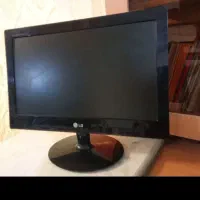 کامپیوتر با تمام لوازم