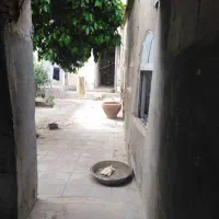 منزل کلنگی در خیابان زند